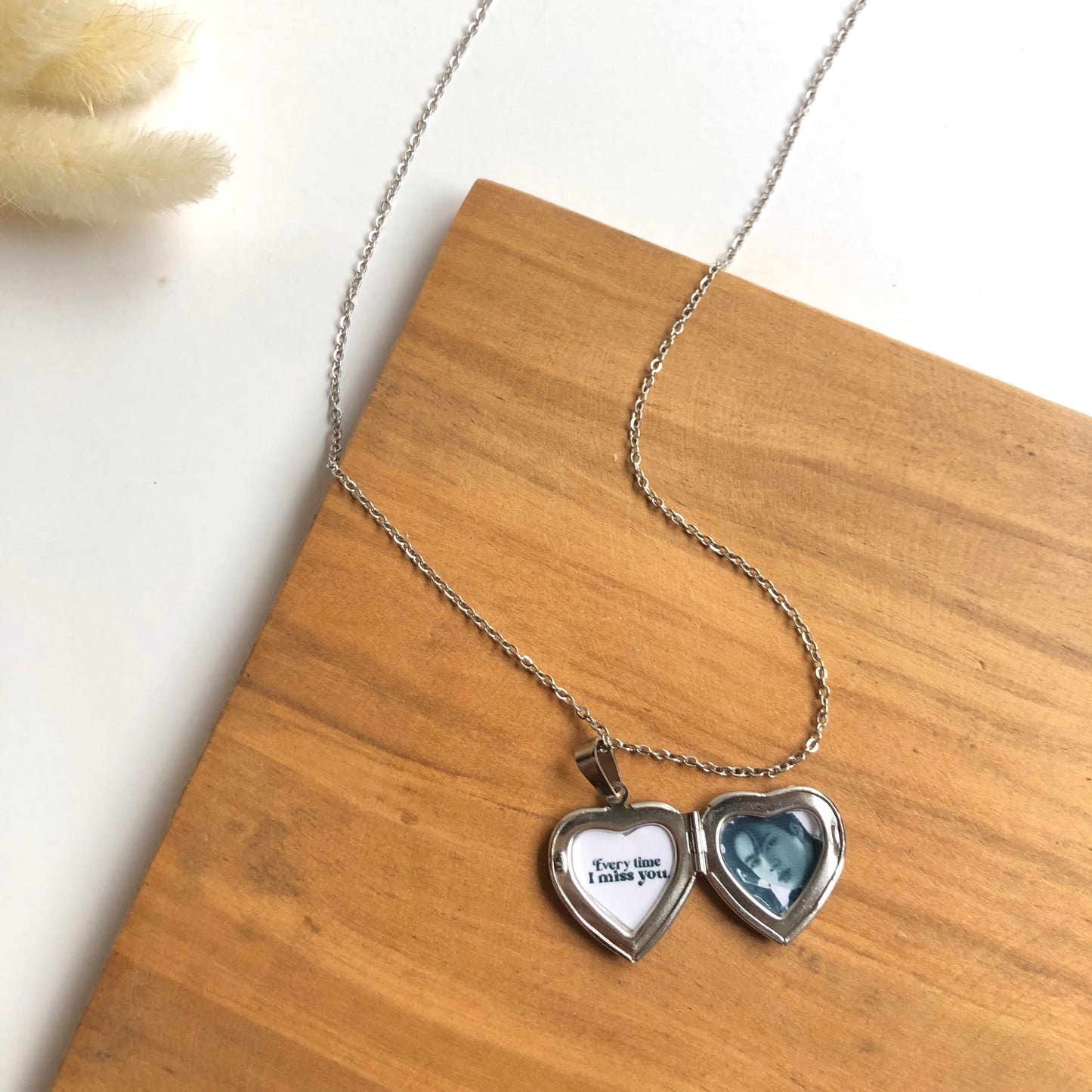 Relicario every time I miss you