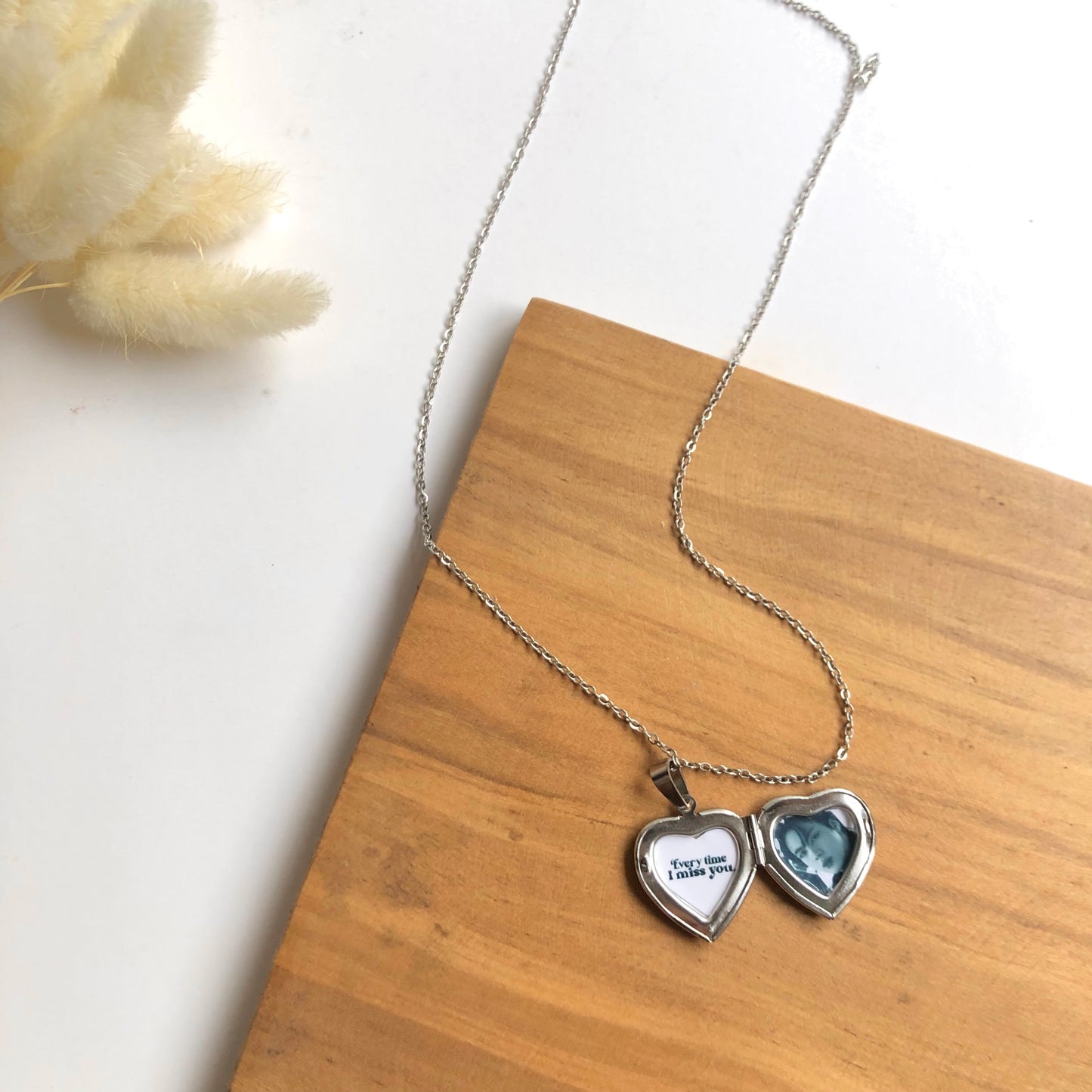 Relicario every time I miss you